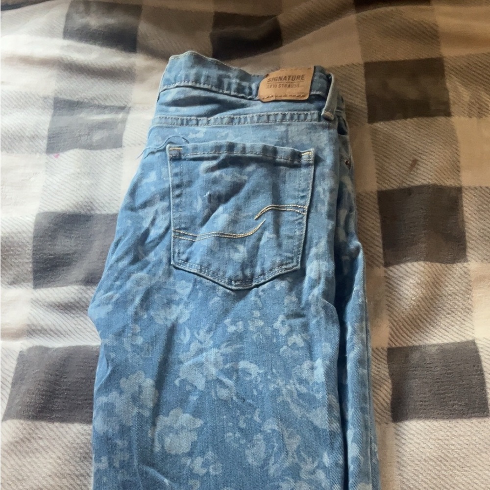 Signature by Levi Strauss Light Blue Floral Kids Jeans